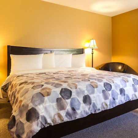 Bella Coola Mountain Lodge Hagensborg Dış mekan fotoğraf